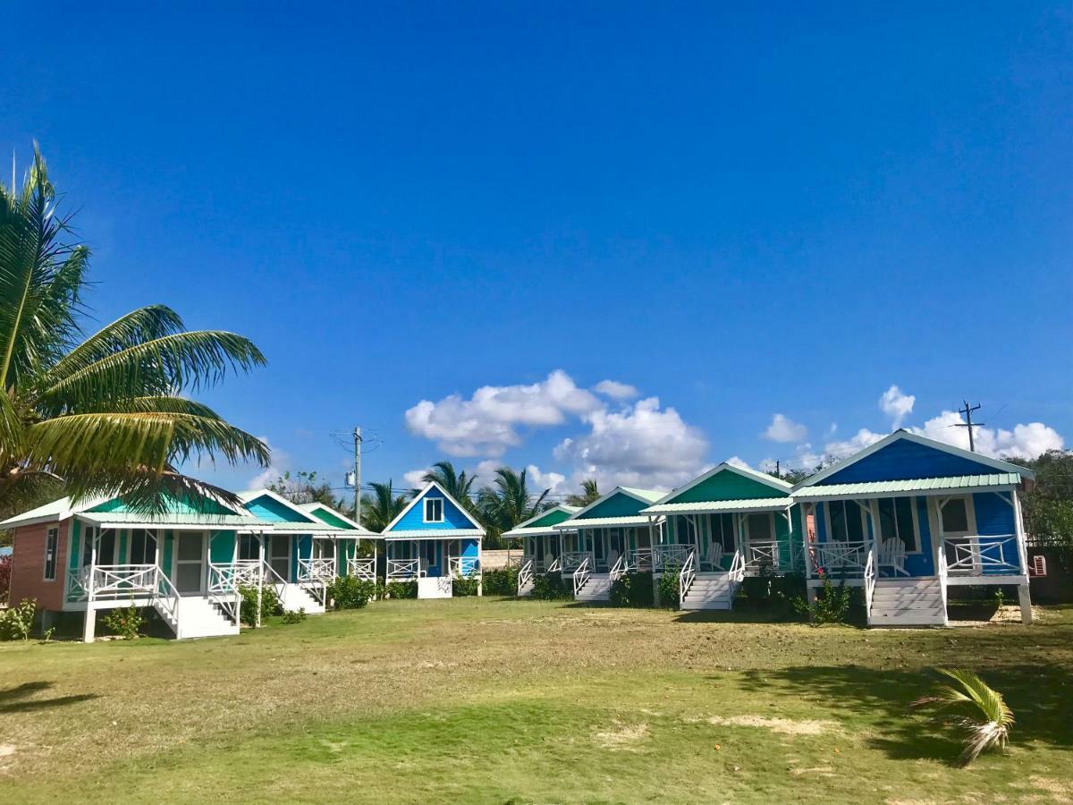 Tilt-Ta-Dock Resort Belize Corozal Luaran gambar